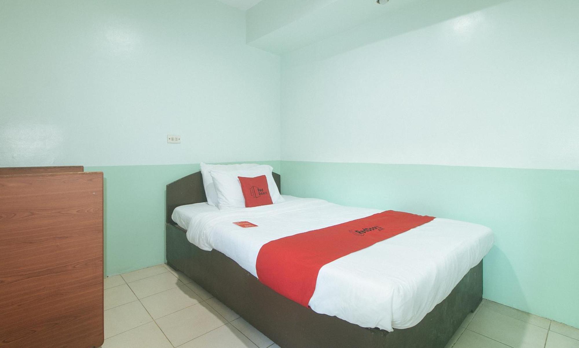 Reddoorz At Maanyag Pension House Mandaue Cebu Buitenkant foto