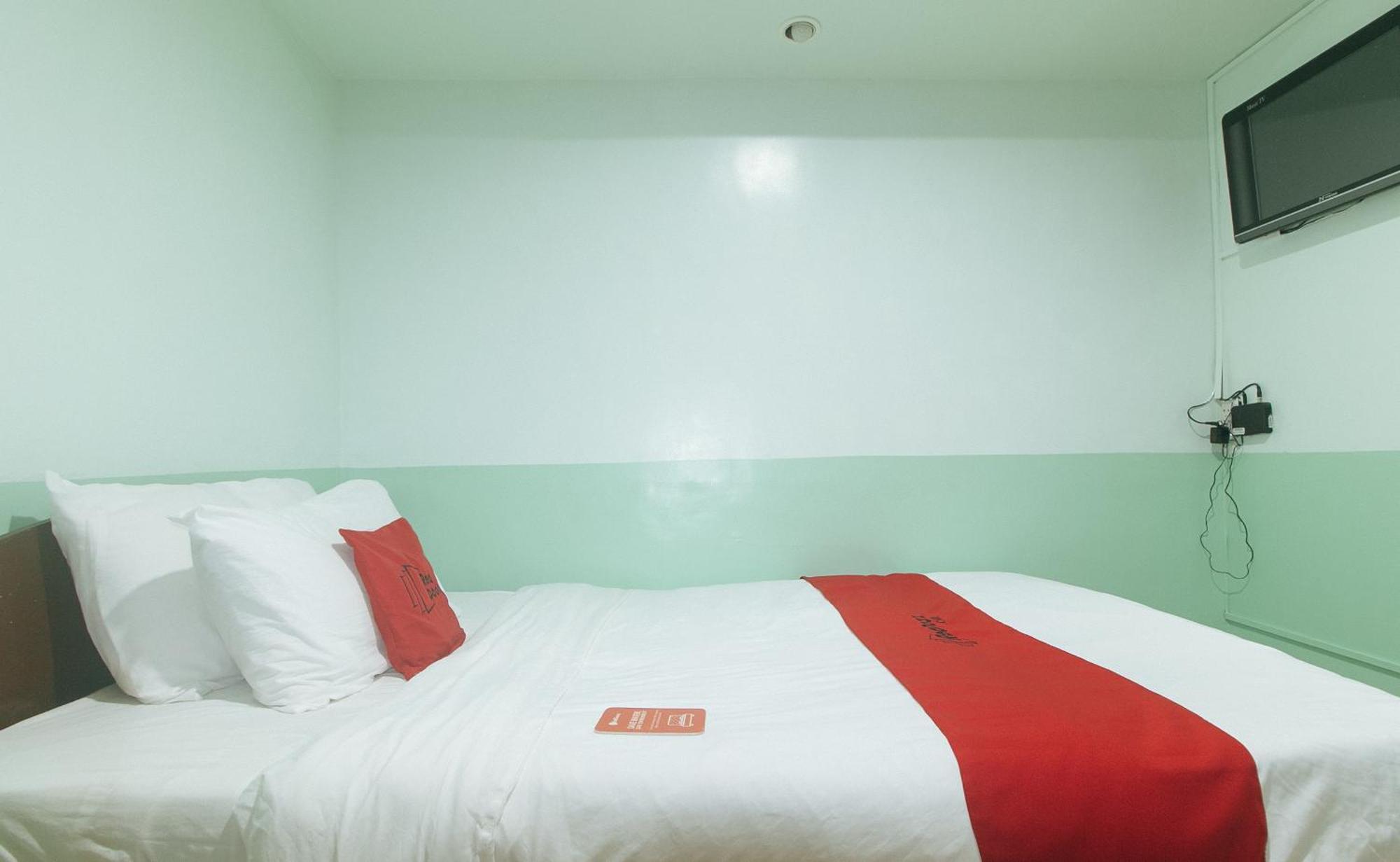 Reddoorz At Maanyag Pension House Mandaue Cebu Buitenkant foto