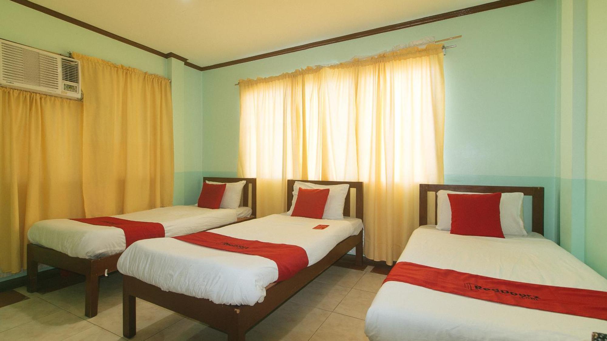 Reddoorz At Maanyag Pension House Mandaue Cebu Buitenkant foto
